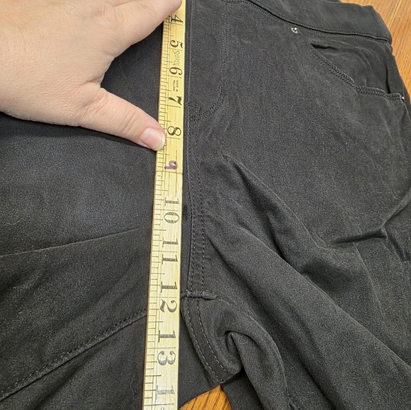 Levi's Women's Shaping Leggings 20M Black Skinny Fit Denim - Picture 4 of 9